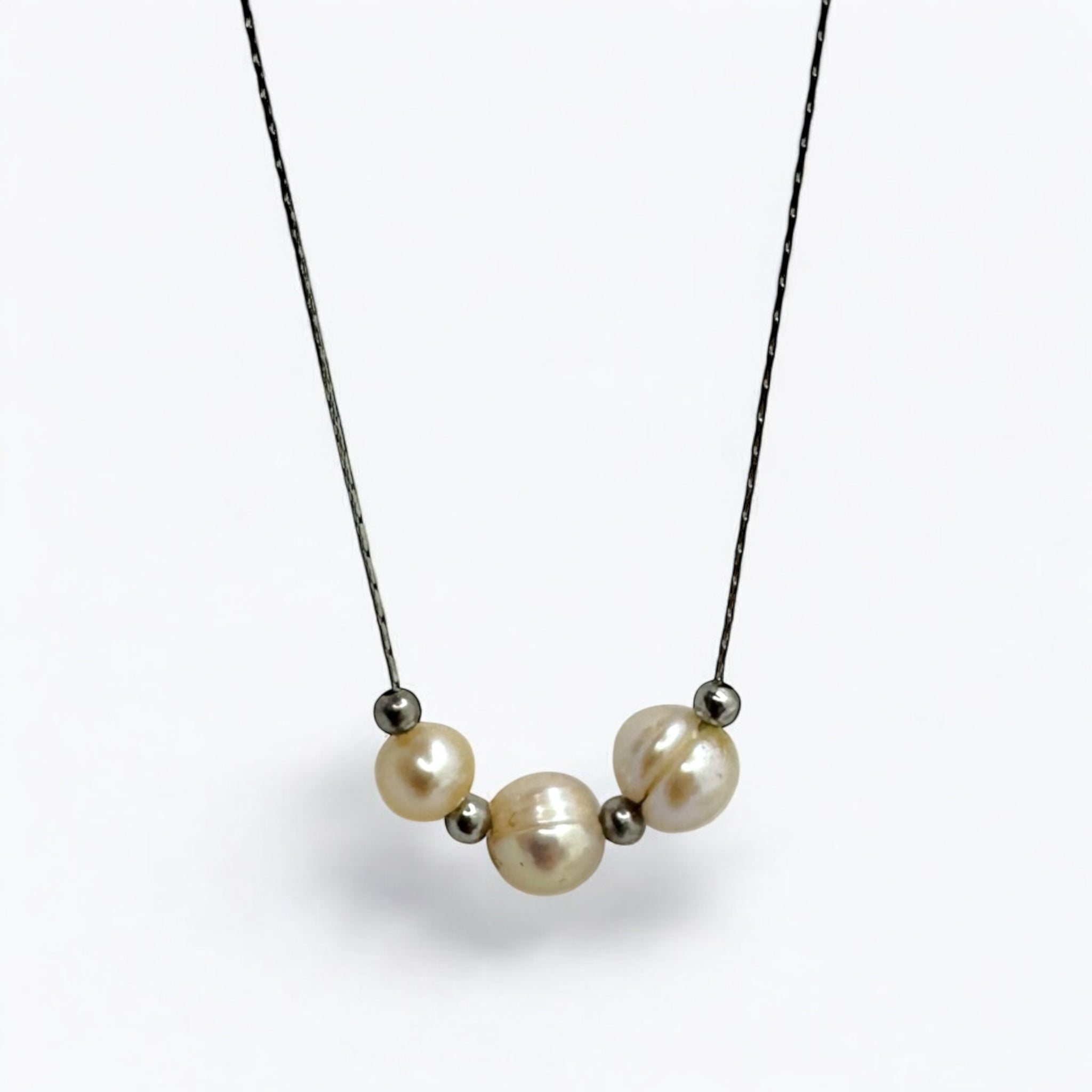 Choker di perle vere con sfere separatrici in acciaio Sharifa Crystals