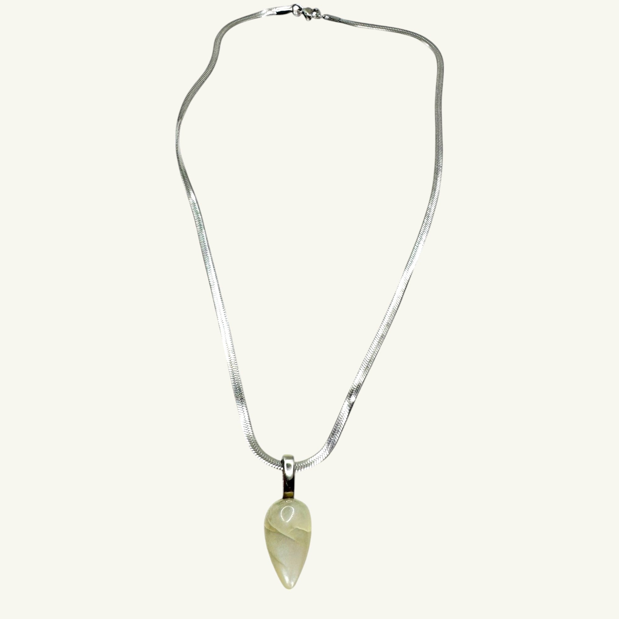 Collana pietra di luna goccia 20x12 mm Sharifa Crystals