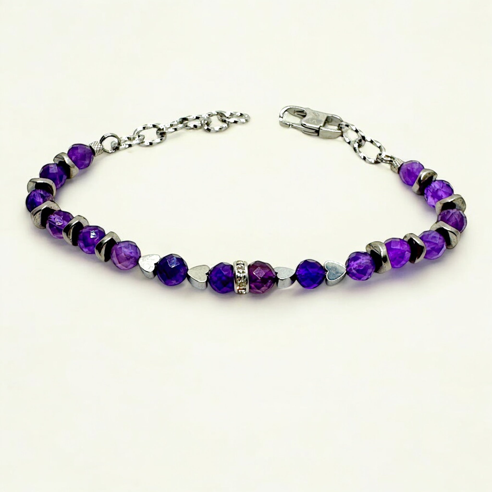 Bracciale Ametista Sfaccettata, Ematite e Punto Luce Sharifa Crystals