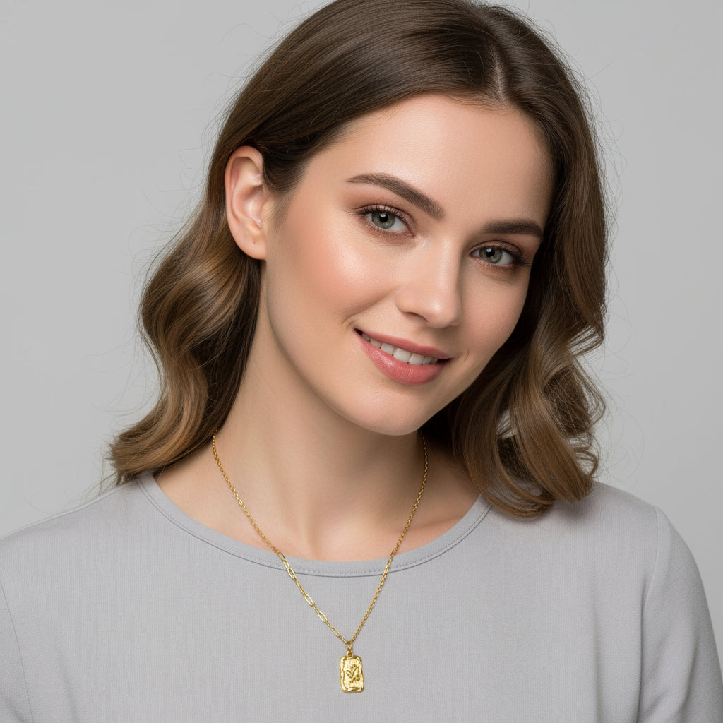 Collana farfallina dorata Sharifa Crystals