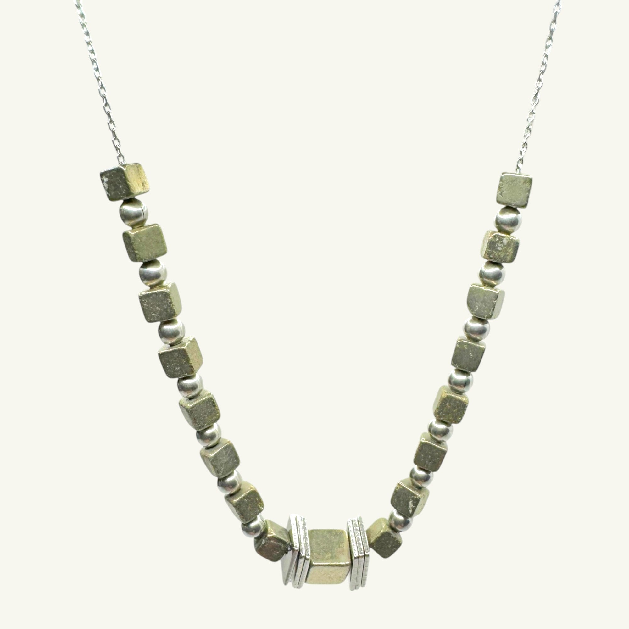 Collana pirite Sharifa Crystals