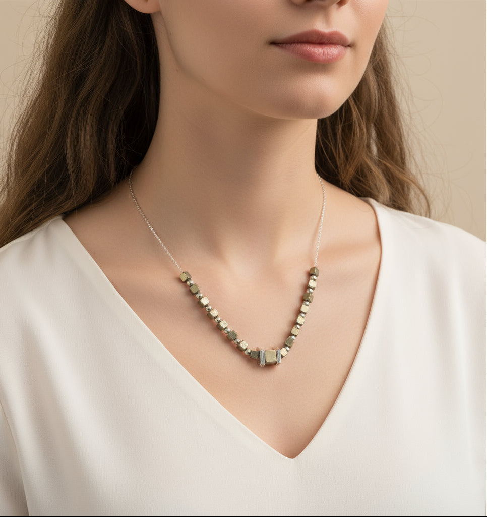 Collana pirite Sharifa Crystals