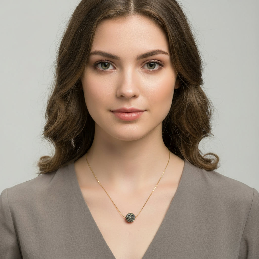 Collana punto luce drusa agata grigio nera oro Sharifa Crystals