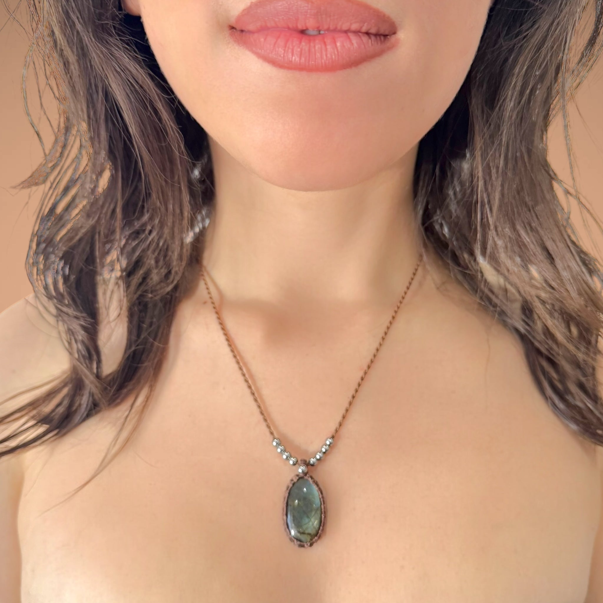 Collana labradorite 25x16mm Sharifa Crystals