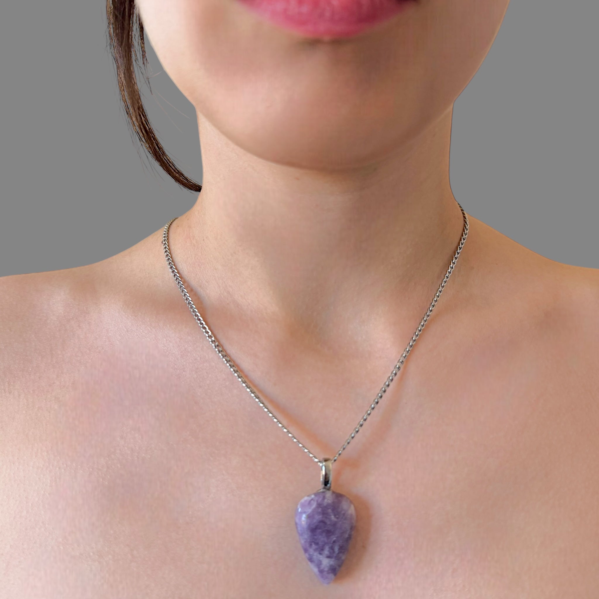 Collana lepidolite 30x20 mm Sharifa Crystals