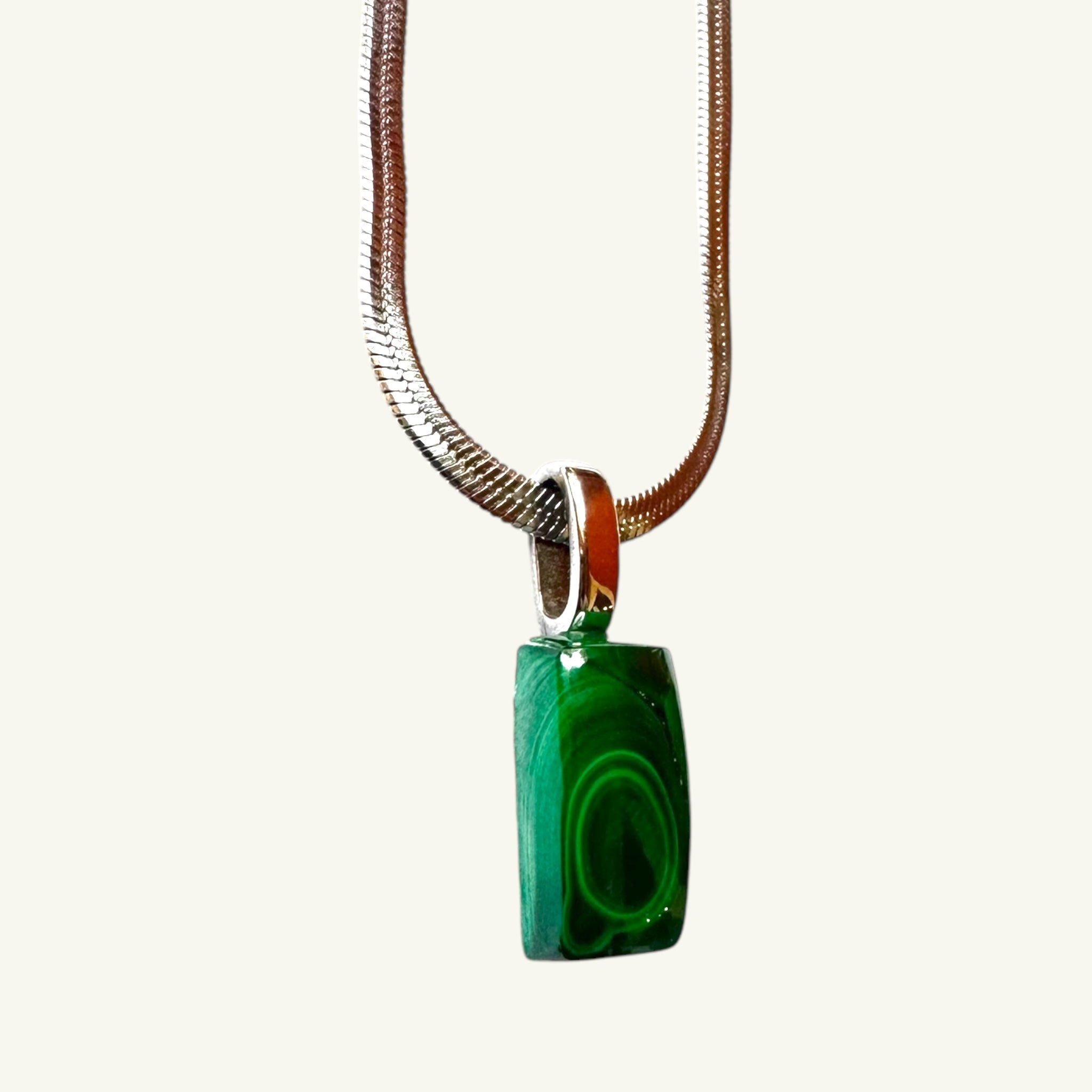 Collana malachite 17x9 mm Sharifa Crystals