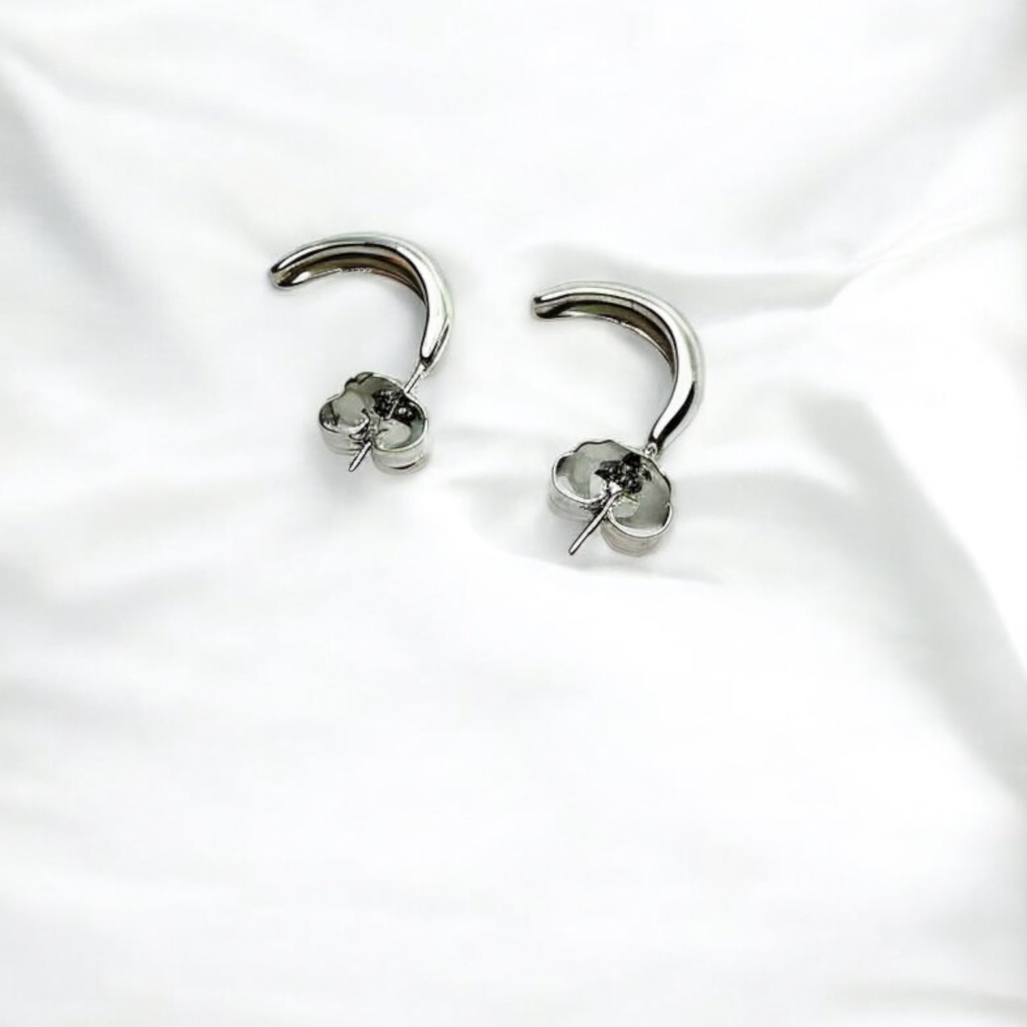 Orecchini mezza luna Sharifa Crystals