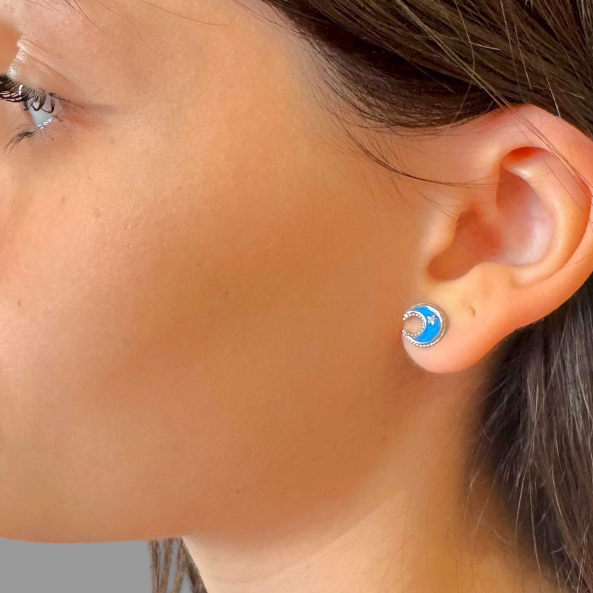 Orecchini mezza luna celeste Sharifa Crystals