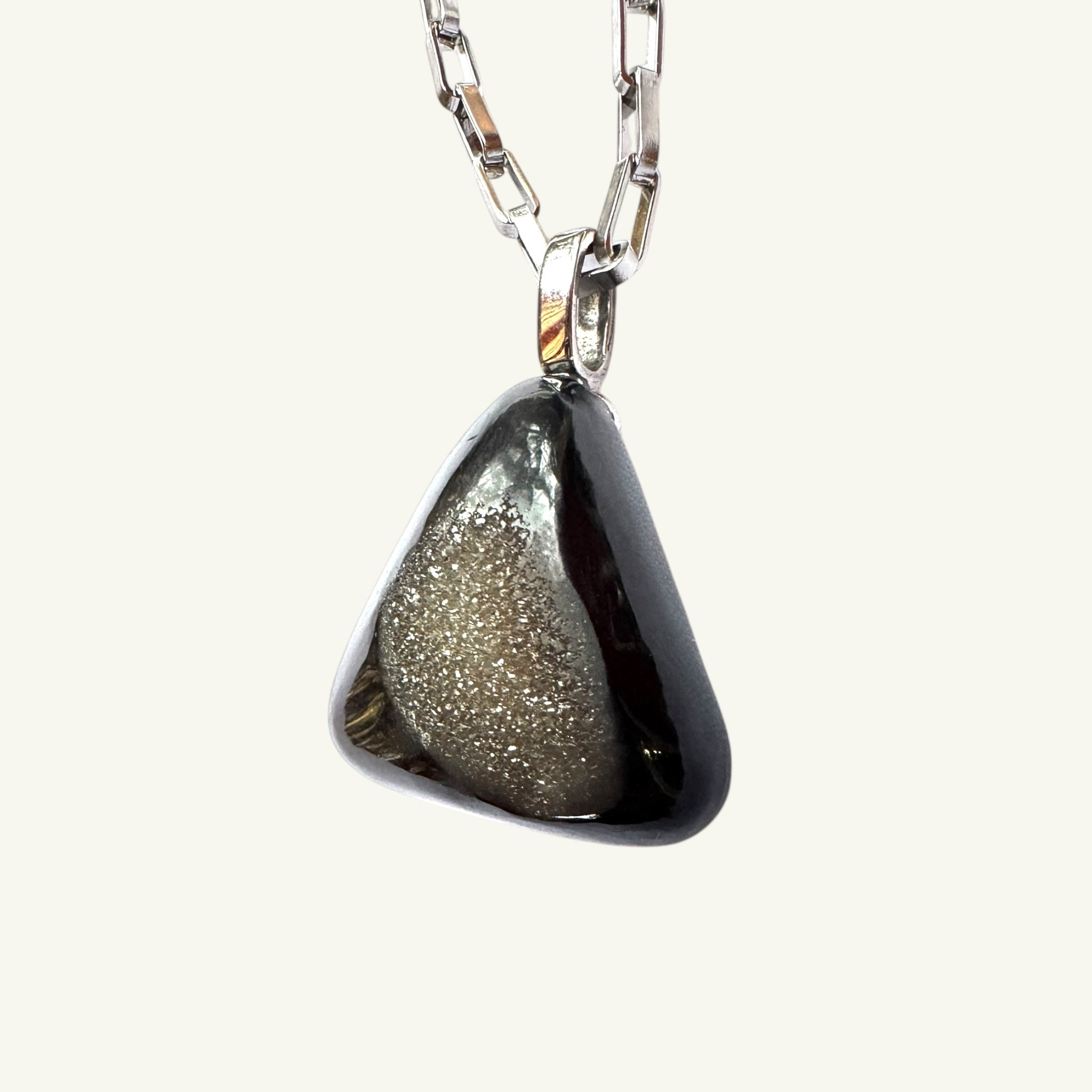 Collana drusa onice nera 29x30 mm Sharifa Crystals