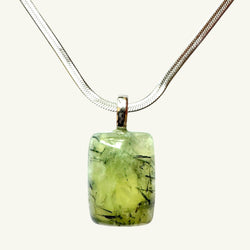 Collana prehnite 25x17 mm Sharifa Crystals
